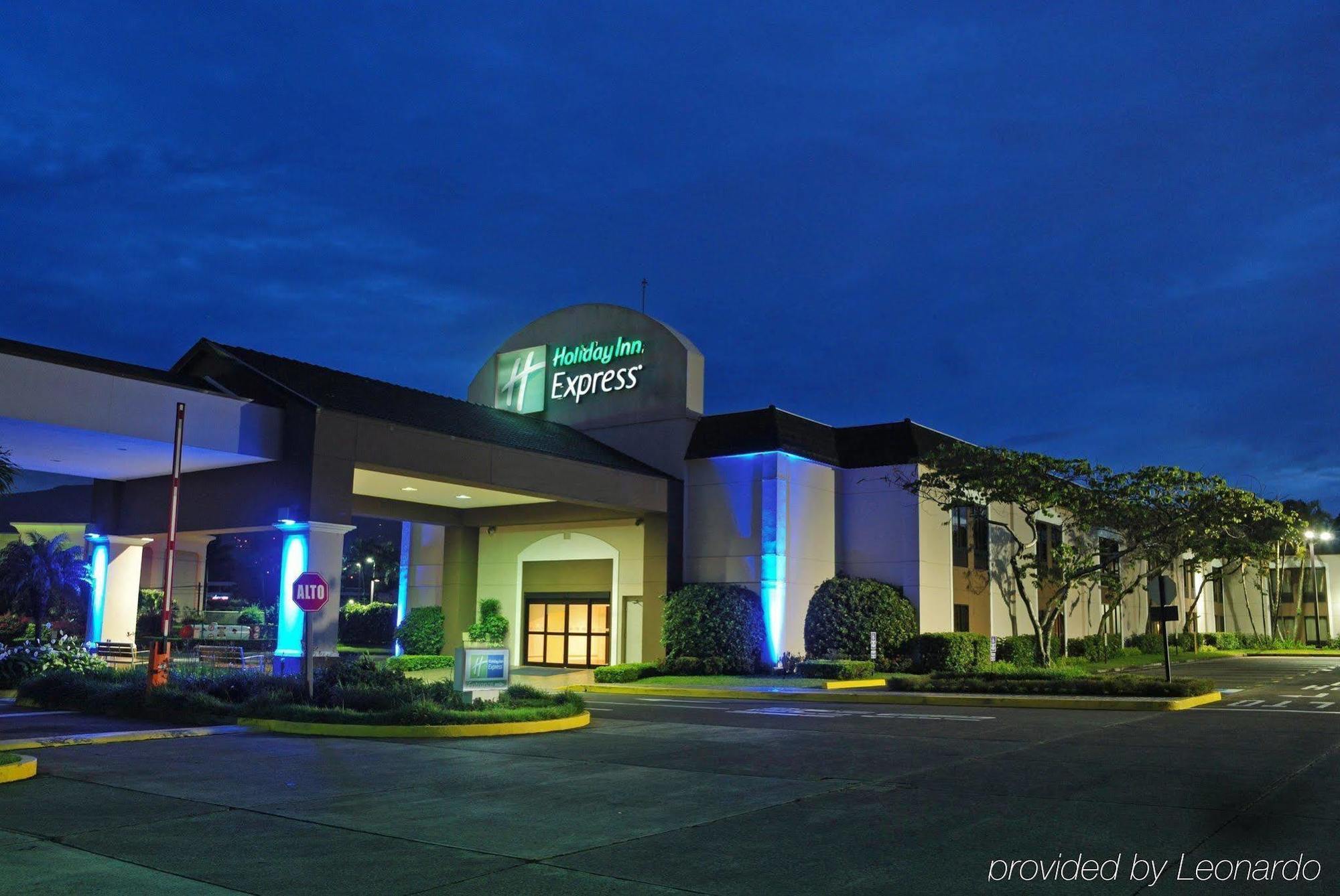 Holiday Inn Express San Jose Airport, An Ihg Hotel Alajuela Eksteriør billede